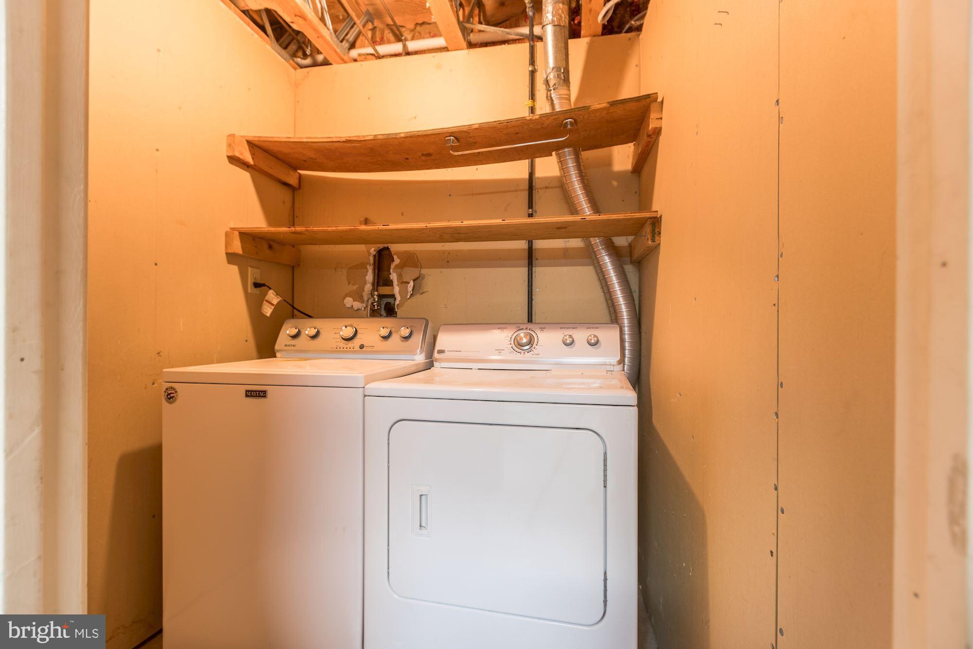 7409 Ridge Oak Court Springfield, VA 22153 - Photo 31 of 39 Laundry