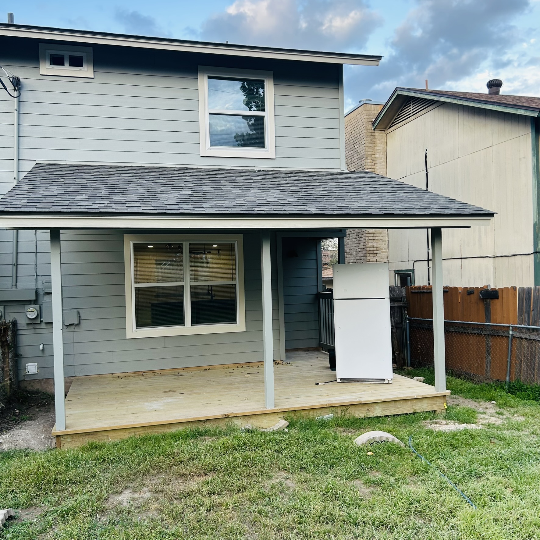 1507 Cinnamon Path, Unit A Austin, TX 78704 - Photo 8 of 8 a house that has a lot of windows in it