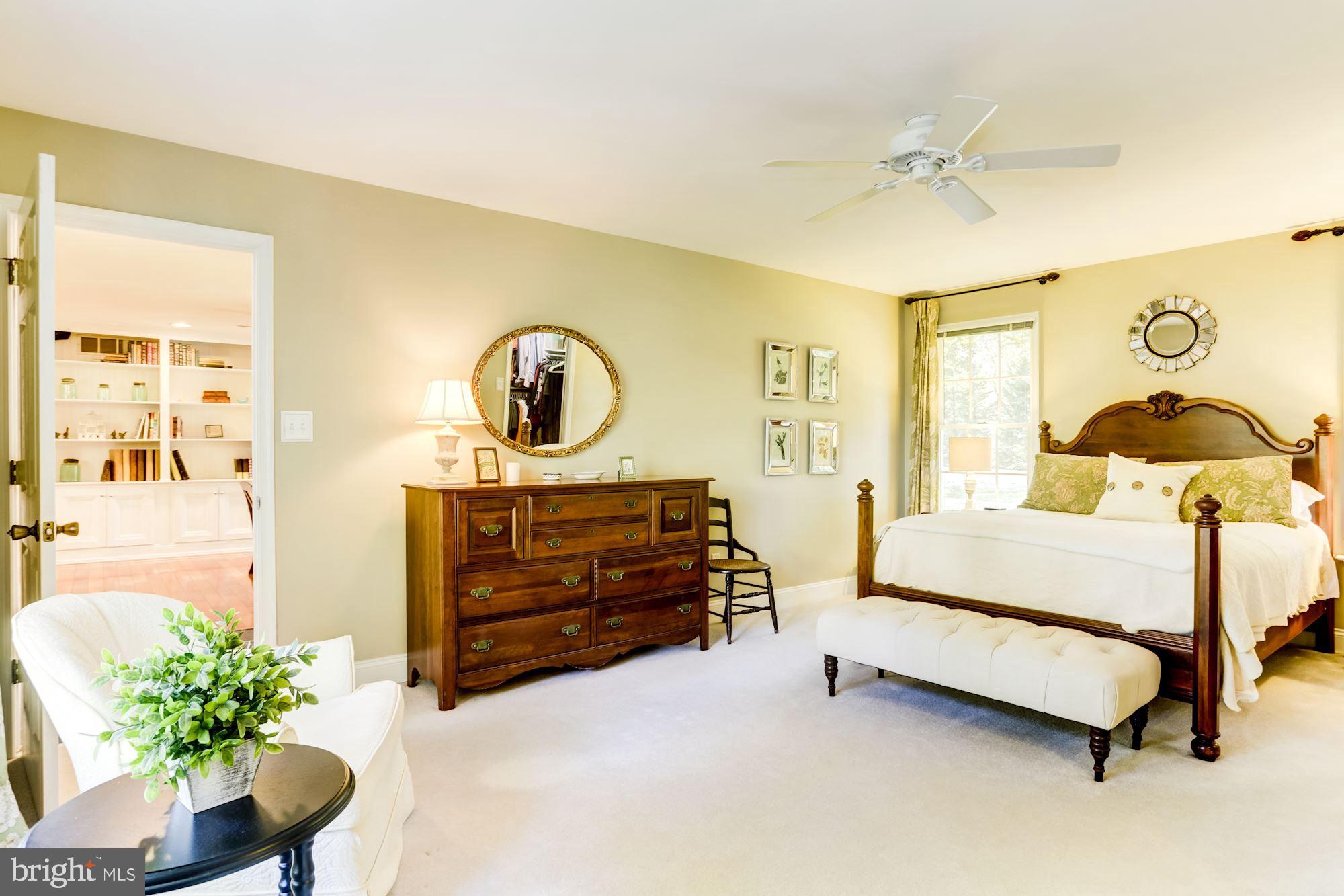 614 Saltzman Road Severna Park, MD 21146 - Photo 22 of 63 Master bedroom