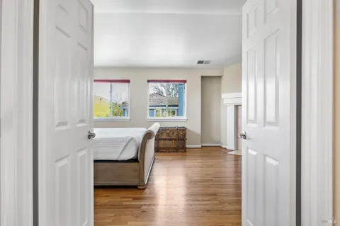 $1,250,000 | 218 Windsor Drive, Petaluma, CA 94952