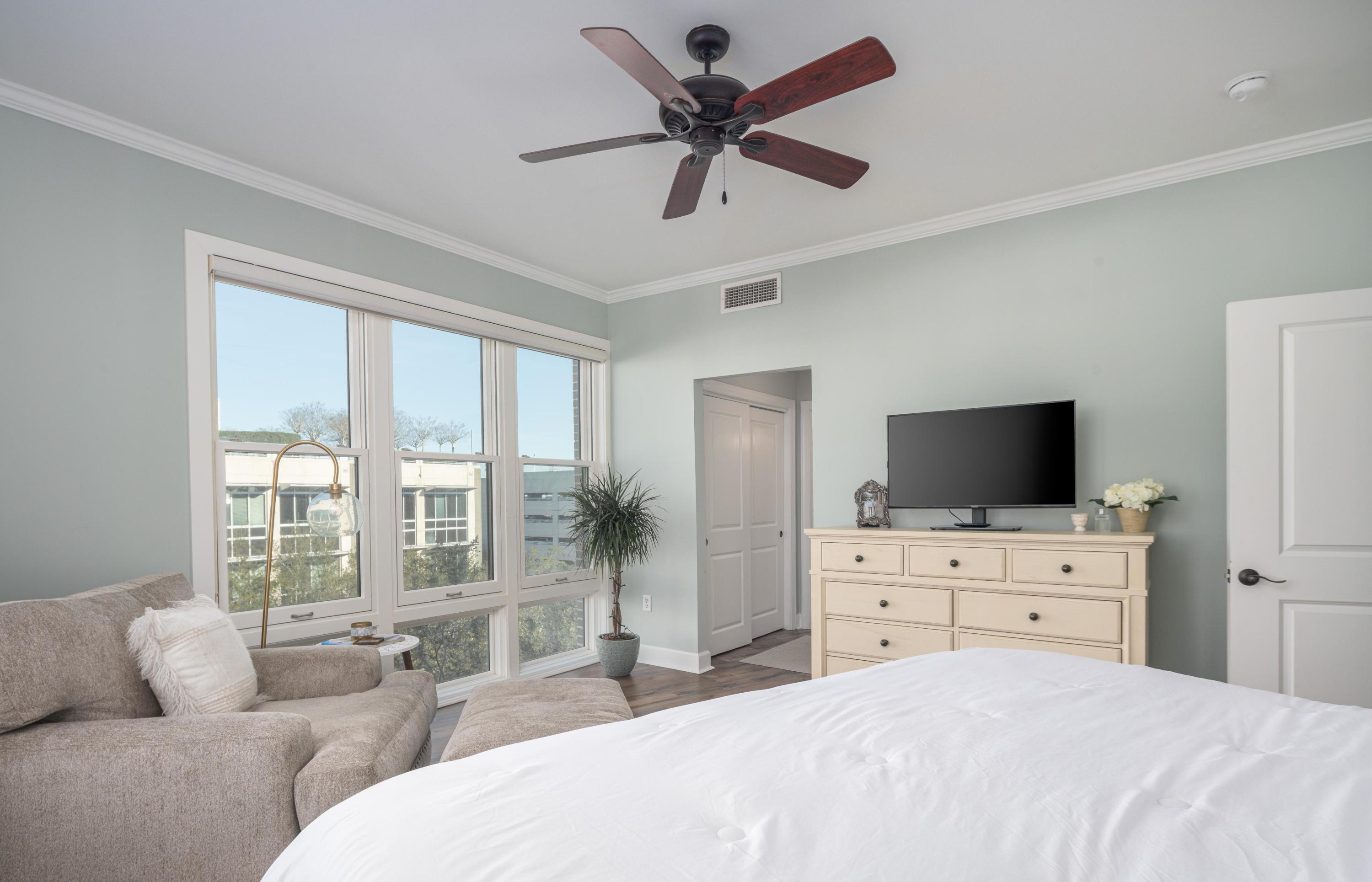 33 Calhoun Street, Unit 141 Charleston, SC 29401 - Photo 13 of 27 EllisCreekPhotography-07520-Edit