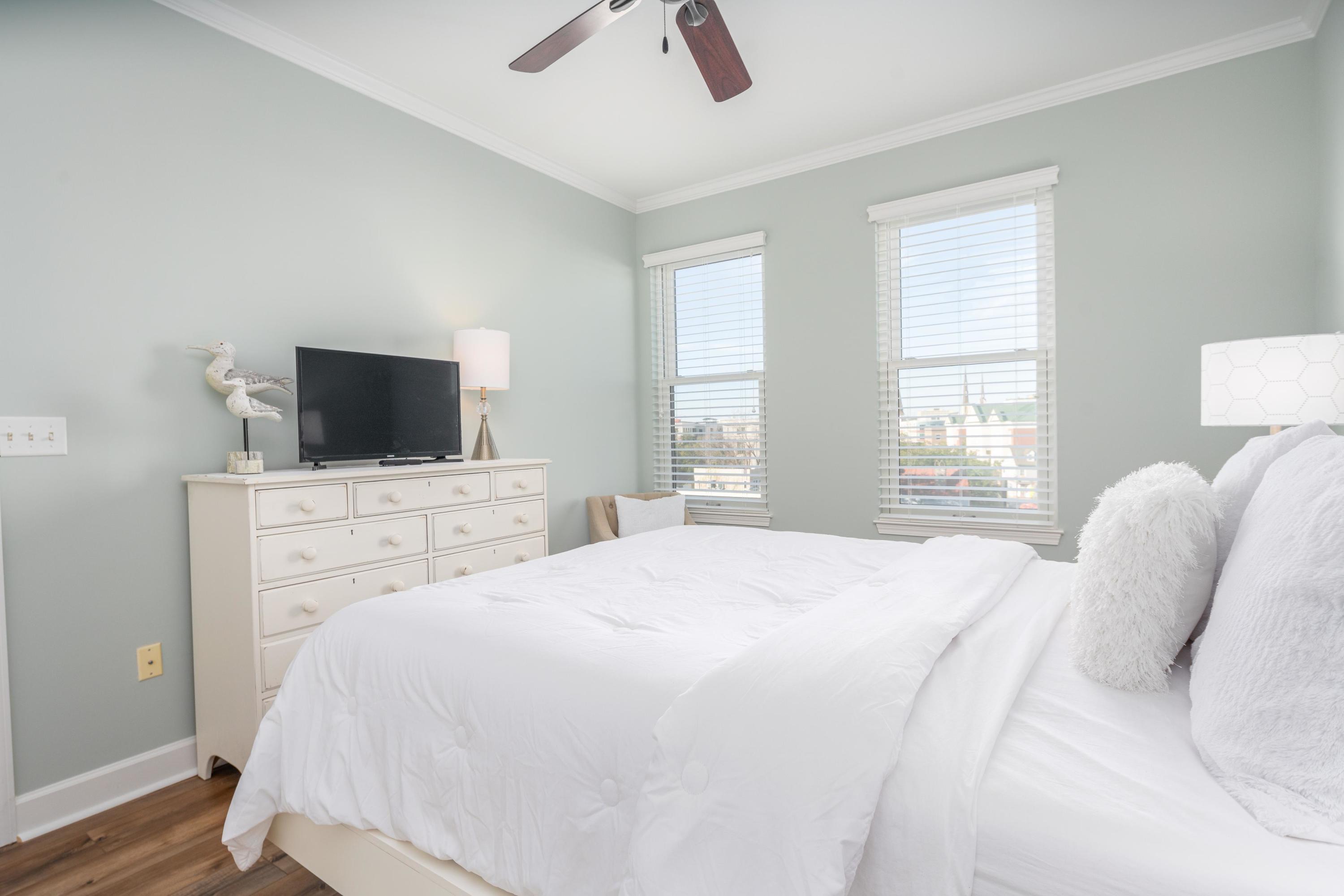 33 Calhoun Street, Unit 141 Charleston, SC 29401 - Photo 18 of 27 EllisCreekPhotography-07490-Edit