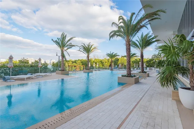 $3,950 | Western Eastern Shores, North Miami Beach, FL 33160