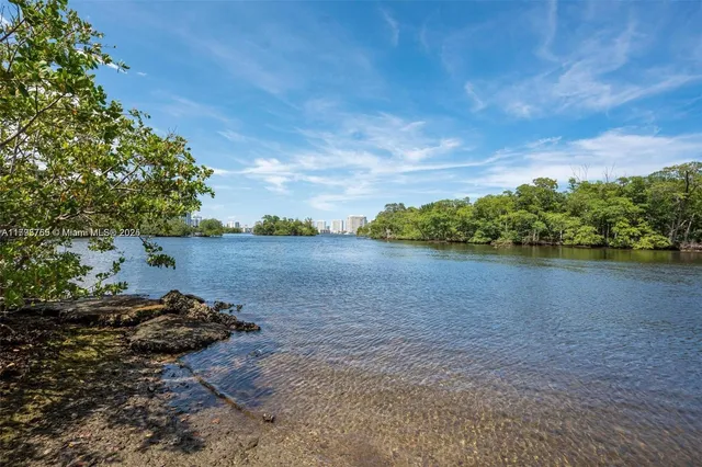 $3,950 | Western Eastern Shores, North Miami Beach, FL 33160