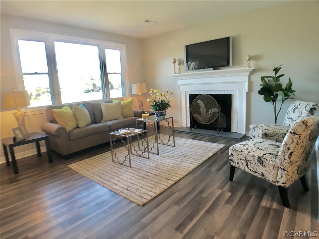 201 Meadowspring Road Richmond, VA 23223 - Photo 4 of 32 Gallery Image 4