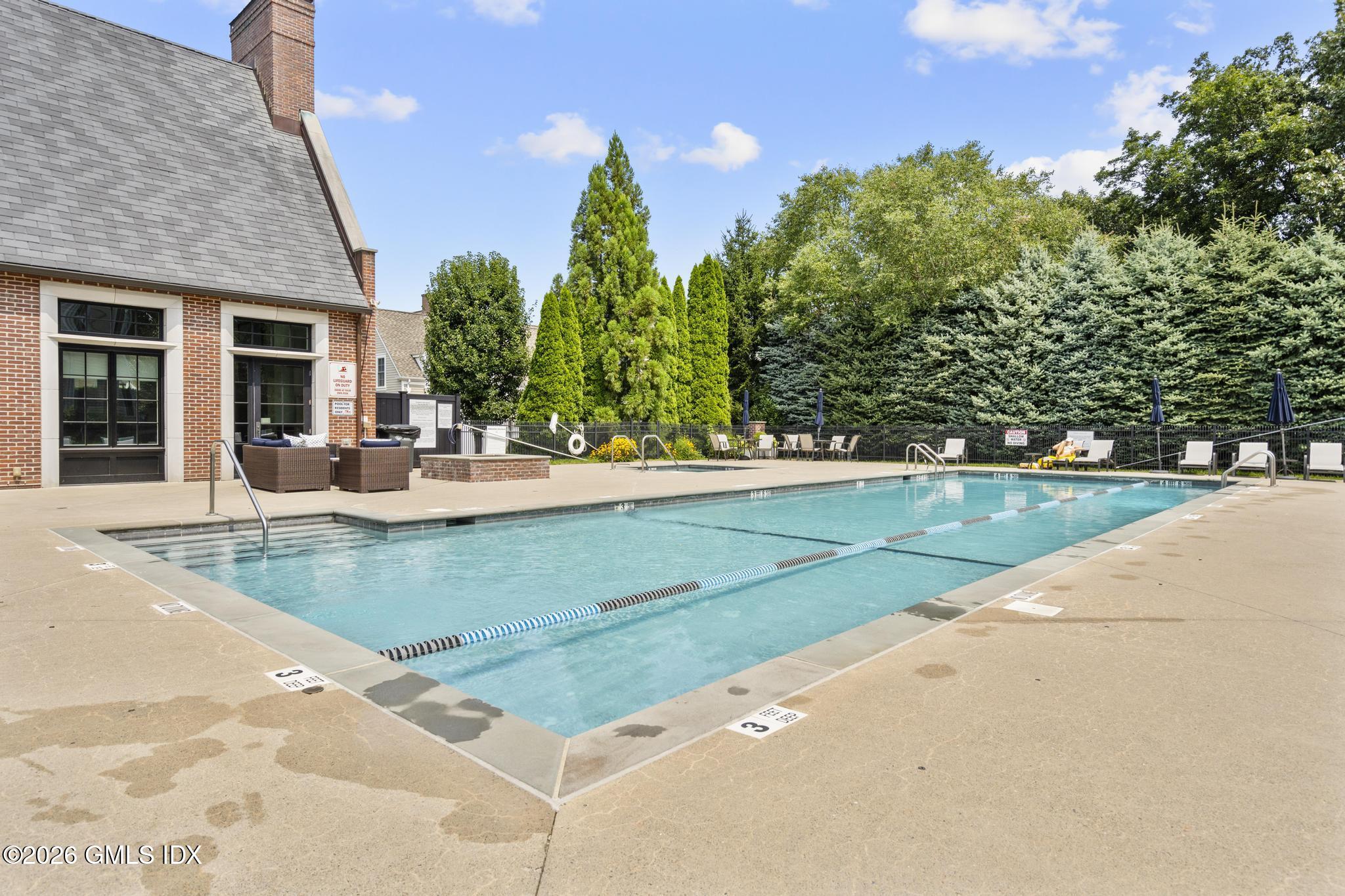 77 Havemeyer Lane, Unit 58 Stamford, CT 06902 - Photo 32 of 40 Pool