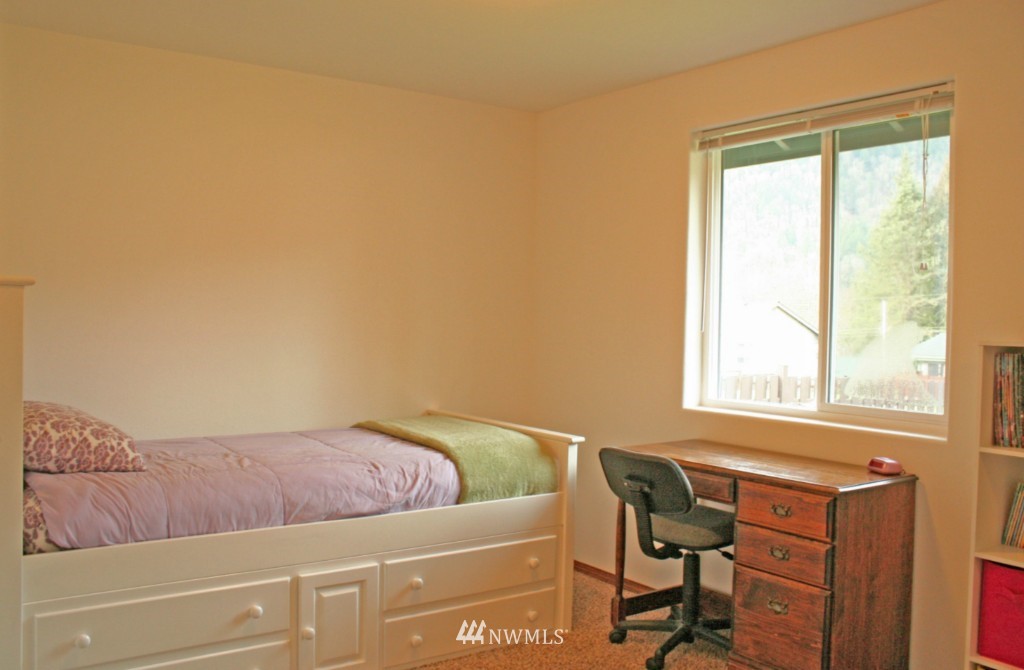 369 Thompson Road Sedro-Woolley, WA 98284 - Photo 12 of 25 Gallery Image 12