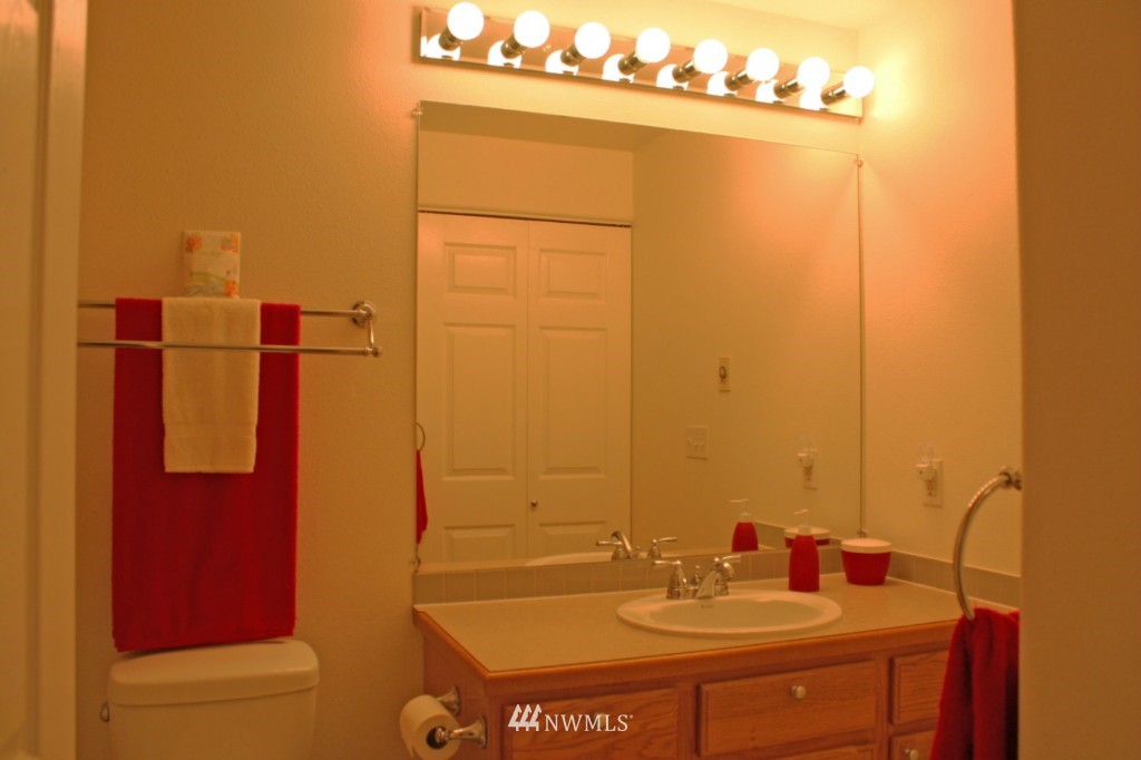 369 Thompson Road Sedro-Woolley, WA 98284 - Photo 15 of 25 Gallery Image 15