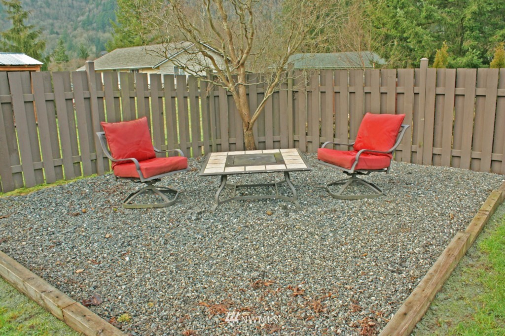 369 Thompson Road Sedro-Woolley, WA 98284 - Photo 19 of 25 Gallery Image 19