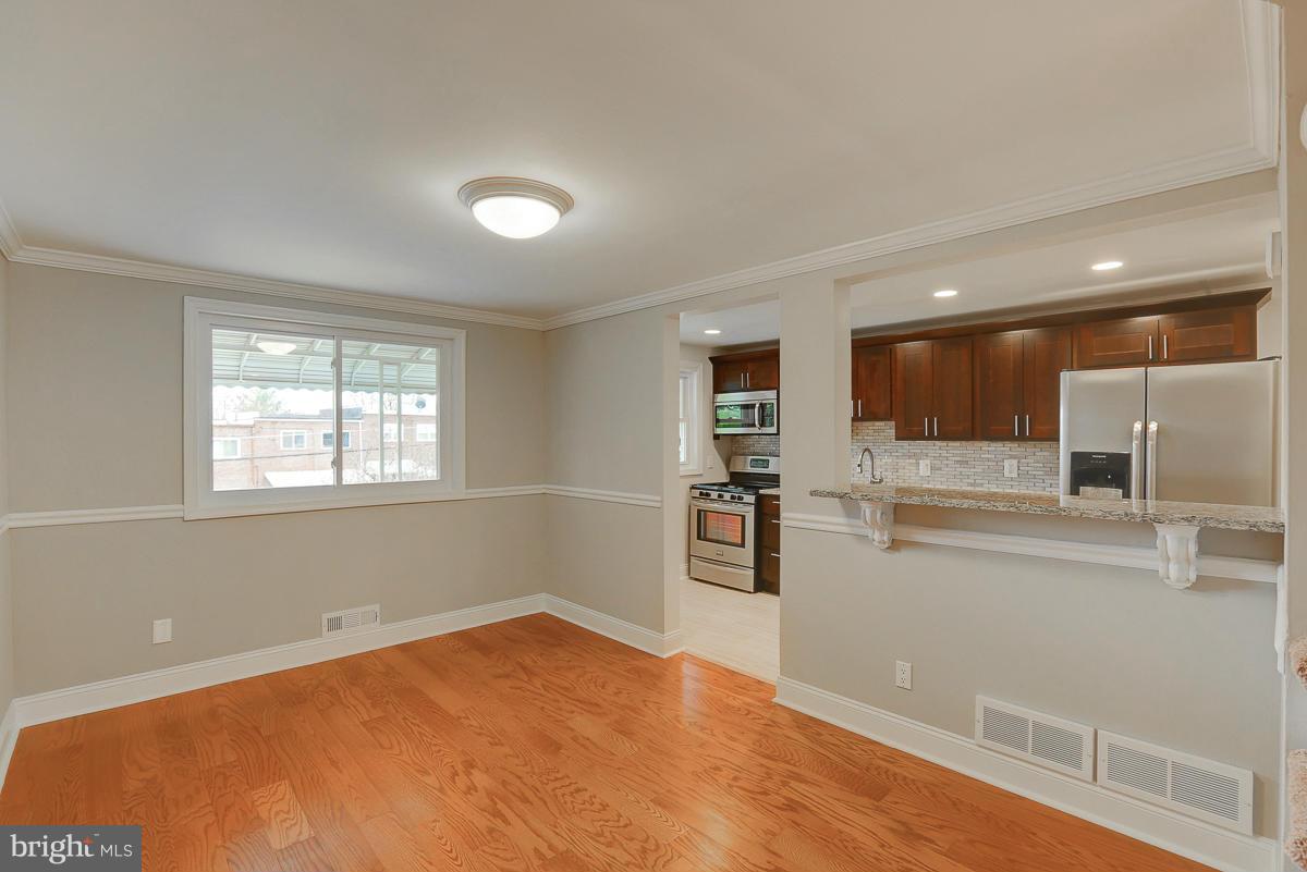 1331 Halstead Road Baltimore, MD 21234 - Photo 6 of 27 Dining Room