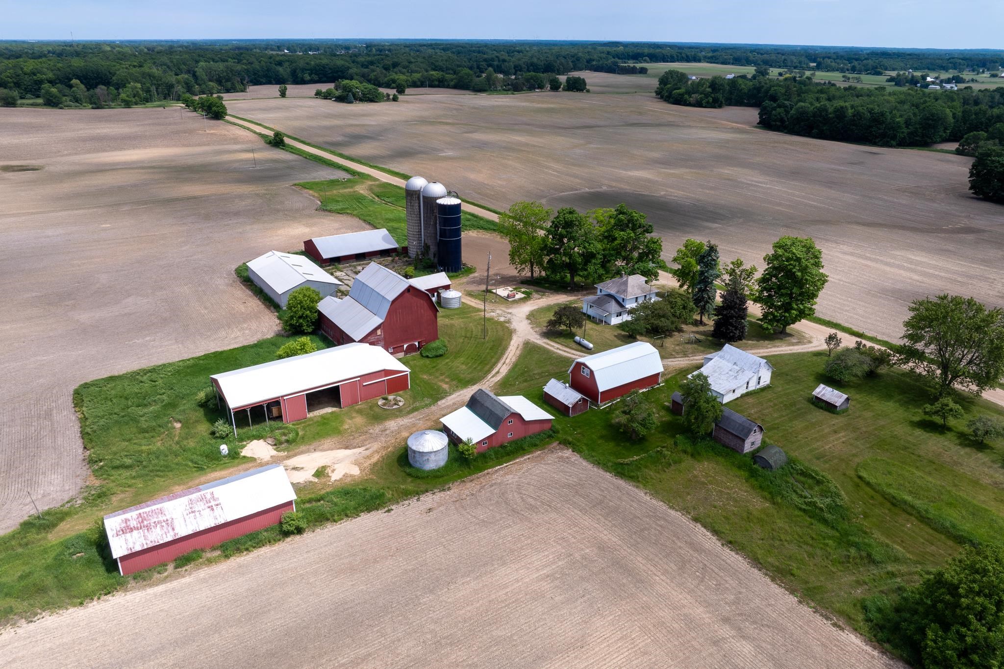 402 West Chapman Road Mount Pleasant, MI 48858 - Photo 59 of 65