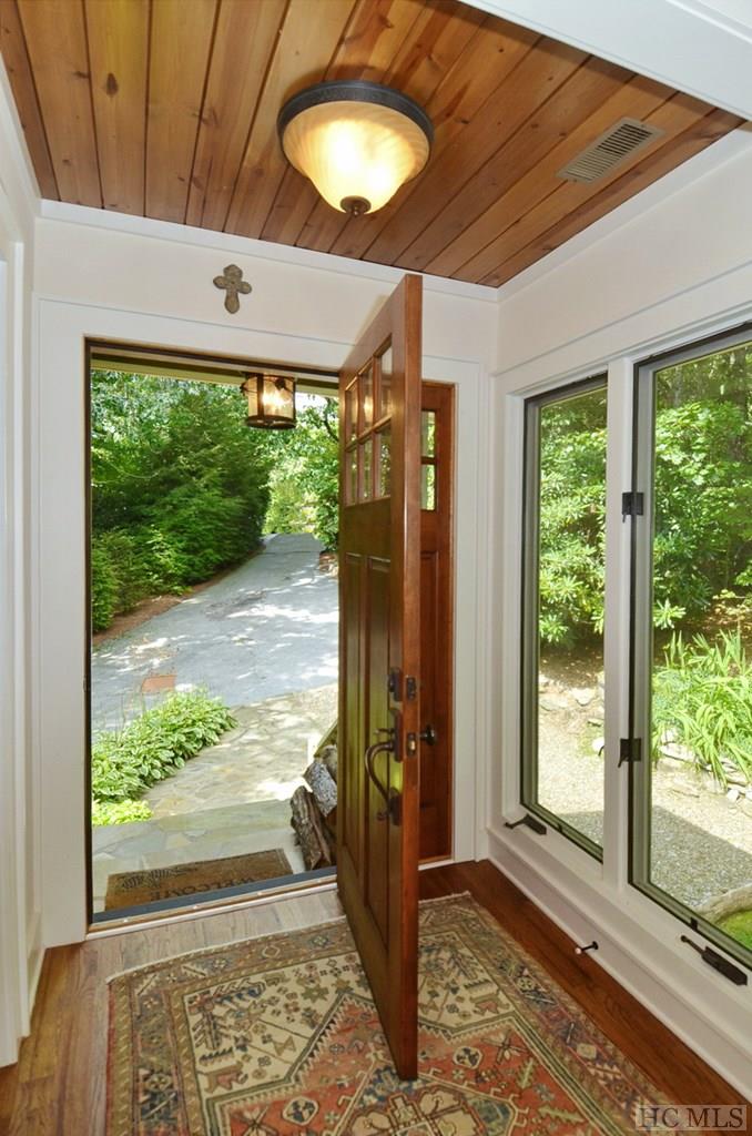 945 Cowee Ridge Road Highlands, NC 28741 - Photo 4 of 26 Gallery Image 4