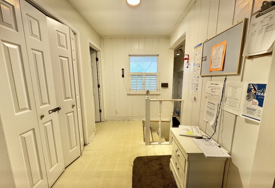 995 Bode Road Elgin, IL 60120 - Photo 22 of 33 Gallery Image 22