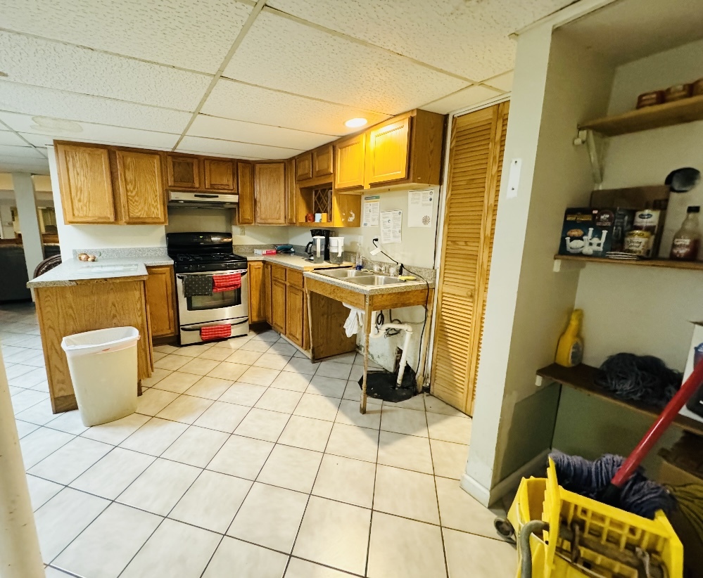 995 Bode Road Elgin, IL 60120 - Photo 24 of 33 Gallery Image 24