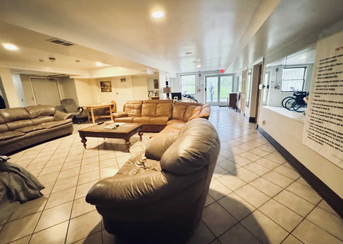 995 Bode Road Elgin, IL 60120 - Photo 26 of 33 Gallery Image 26