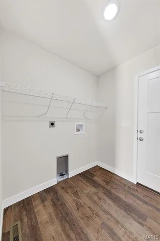 $274,900 | 278 Railroad Street, Moscow Mills, MO 63362