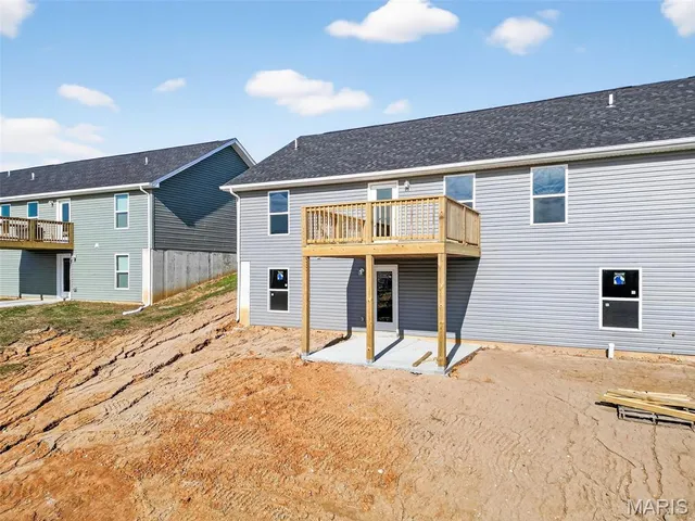 $274,900 | 278 Railroad Street, Moscow Mills, MO 63362