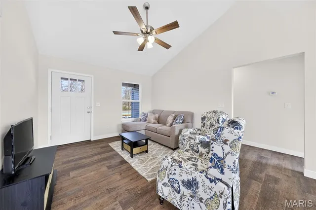 $274,900 | 278 Railroad Street, Moscow Mills, MO 63362