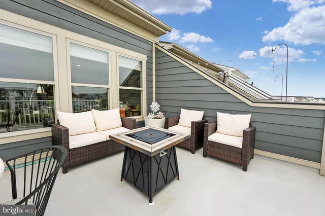 $675,000 | 1707 Cottonwood Grove Road, Dumfries, VA 22026