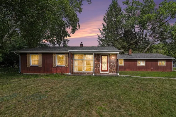 $174,900 | 2637 Lucerne Drive, Jackson, MI 49201