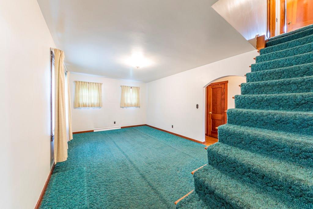8 Old Plank Road Butler, PA 16001 - Photo 3 of 25 Gallery Image 3