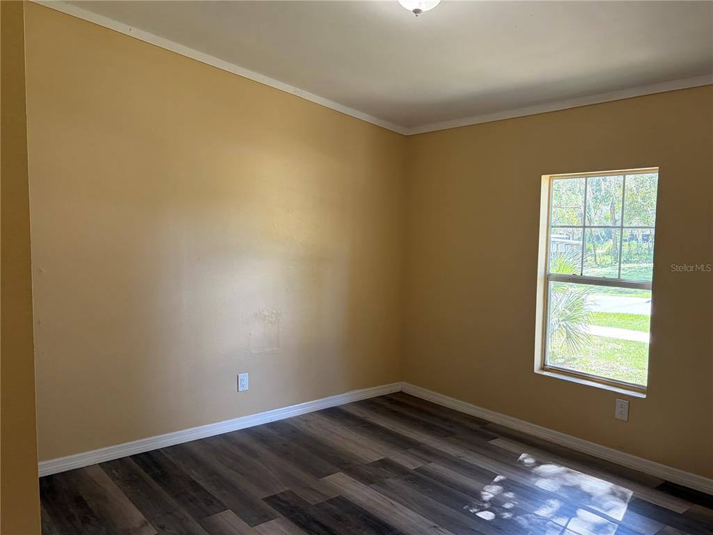 102 3rd Street Lady Lake, FL 32159 - Photo 8 of 16