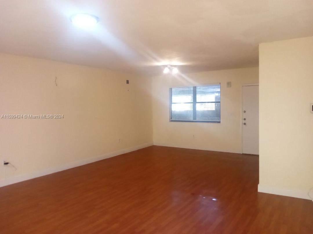 461 Ives Dairy Road, Unit 2022 Miami, FL 33179 - Photo 6 of 13 Gallery Image 6
