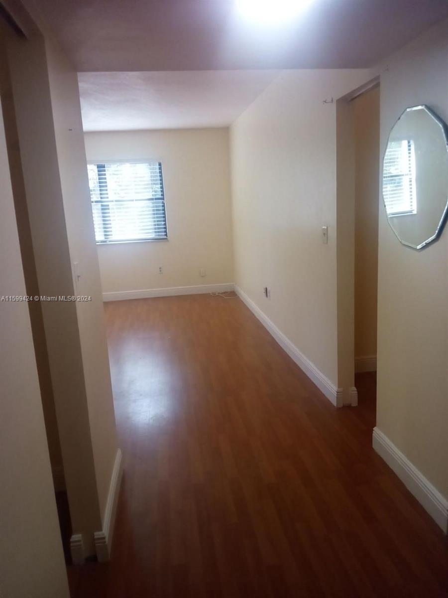 461 Ives Dairy Road, Unit 2022 Miami, FL 33179 - Photo 9 of 13 Gallery Image 9