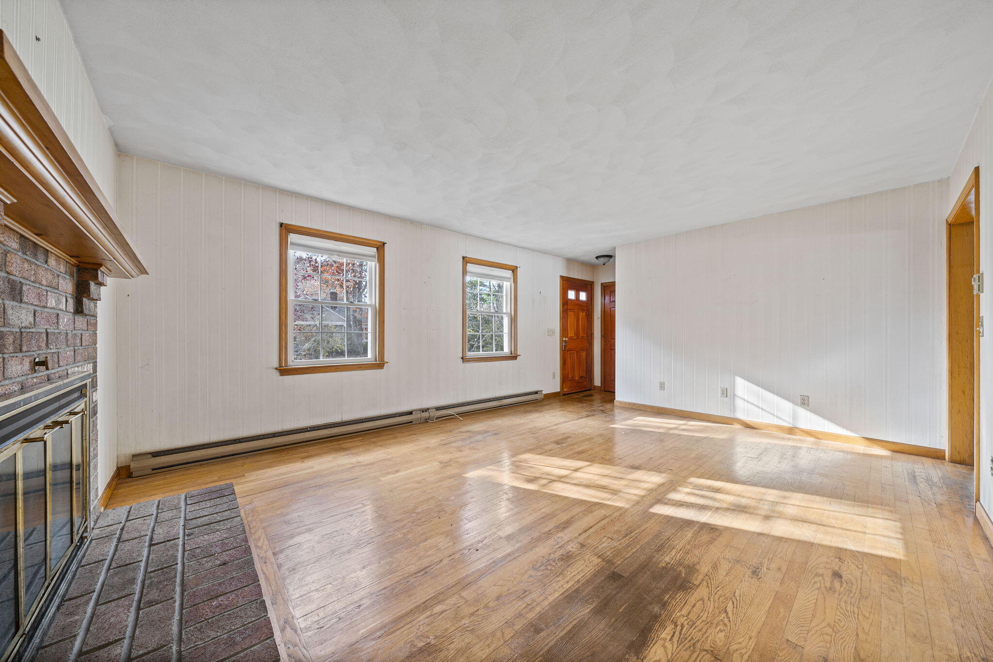 10 Upton Road South Yarmouth, MA 02664 - Photo 13 of 41 Living Room