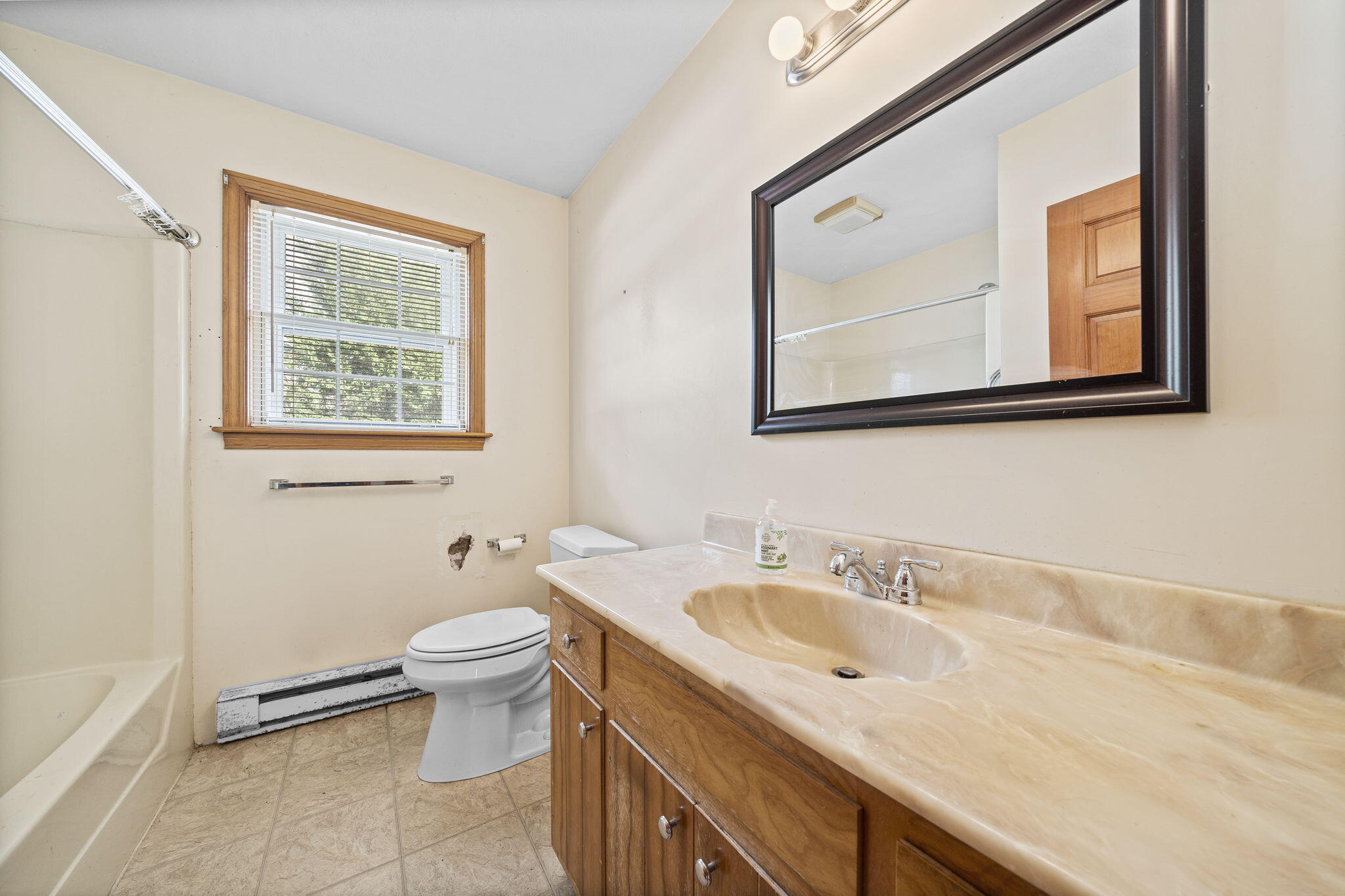 10 Upton Road South Yarmouth, MA 02664 - Photo 19 of 41 Full Bathroom
