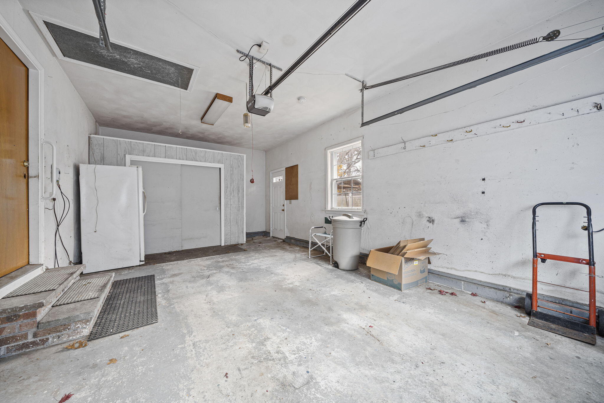 10 Upton Road South Yarmouth, MA 02664 - Photo 31 of 41 1 Car Garage