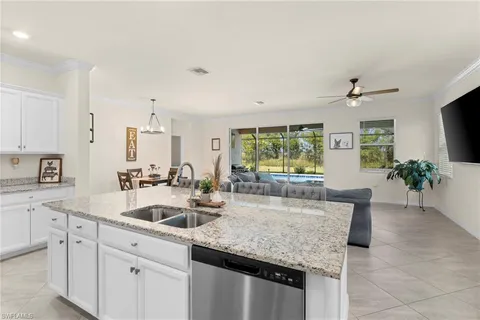 $599,900 | 2225 Cara Cara Way, Naples, FL 34120