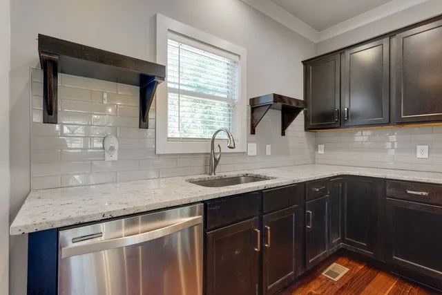 $3,000 | 1510 A Montgomery Avenue, Nashville, TN 37207