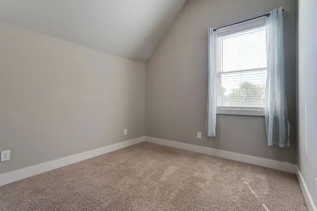 $3,000 | 1510 A Montgomery Avenue, Nashville, TN 37207