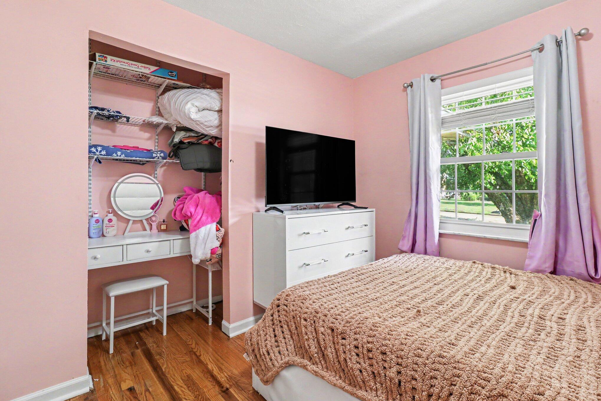 6672 Frontier Road Independence, KY 41051 - Photo 17 of 25 2nd Bedroom