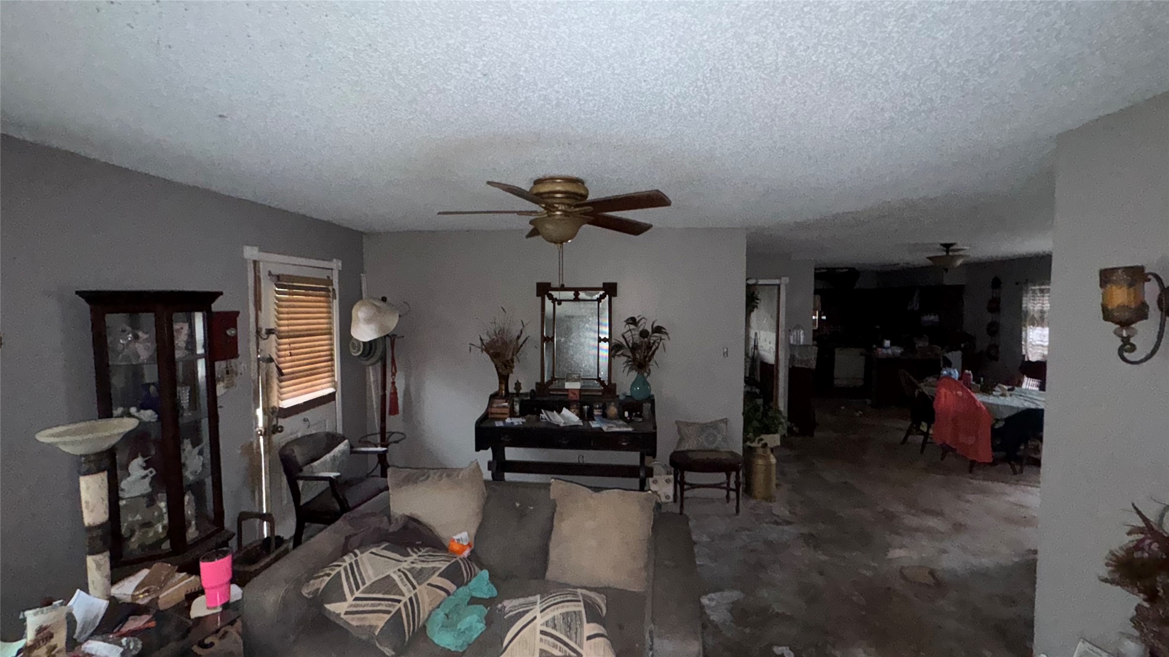 1111 Avenue B Sweeny, TX 77480 - Photo 5 of 17 a view of a room with gym equipment