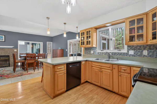 $499,900 | 6 Nicklaus Drive, Wilton, NY 12831