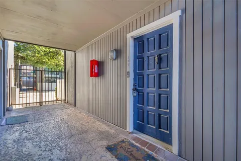 $229,000 | 6077 Milton Street, Unit 137, Dallas, TX 75206