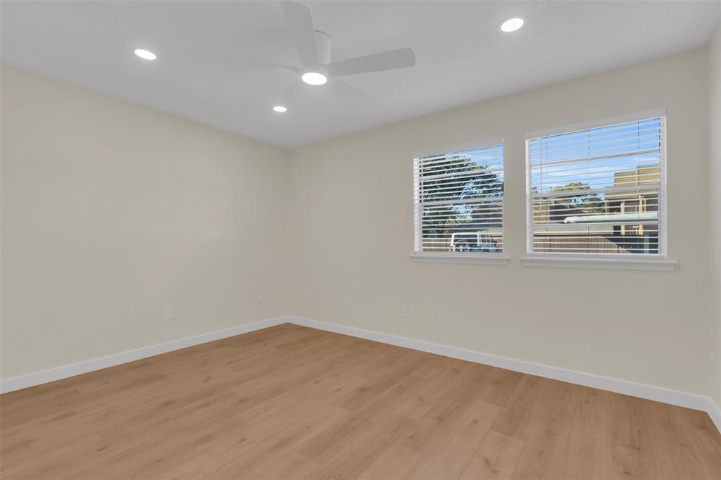 6077 Milton Street, Unit 137 Dallas, TX 75206 - Photo 7 of 15 a view of an empty room with a window