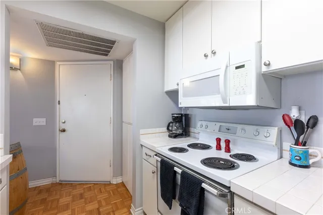 $465,000 | 6000 Bixby Village Drive, Unit 15, Long Beach, CA 90803