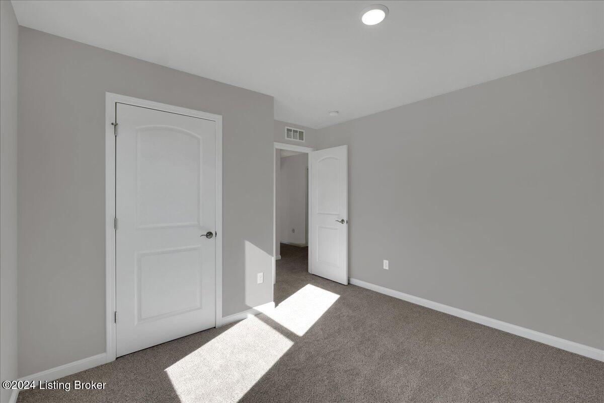 8405 Fairmount Road Louisville, KY 40291 - Photo 35 of 41 36-8405 Fairmount Rd
