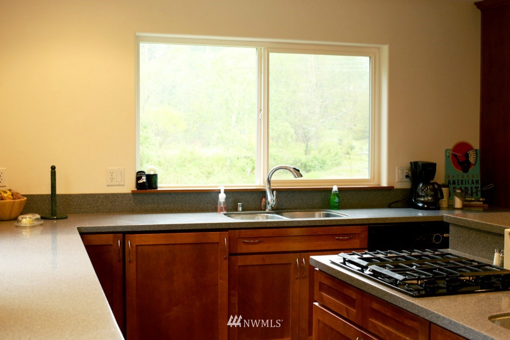 3002 Robe Menzel Road Granite Falls, WA 98252 - Photo 11 of 22