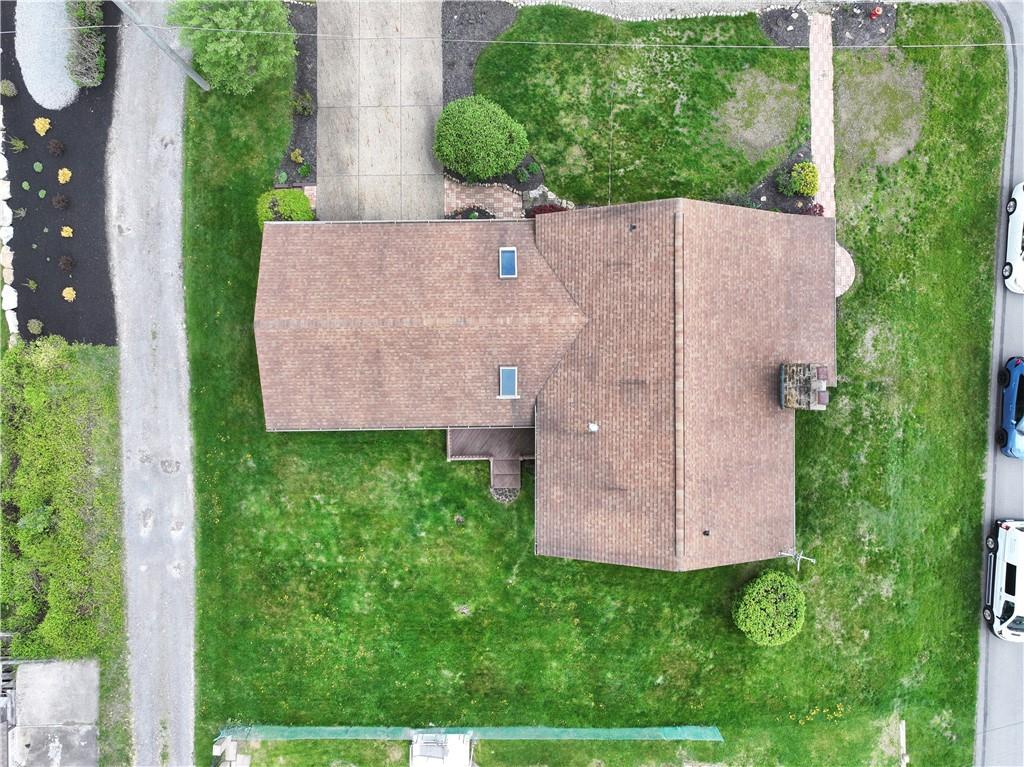 699 Kaye Avenue Monaca, PA 15061 - Photo 39 of 43 an aerial view of a house