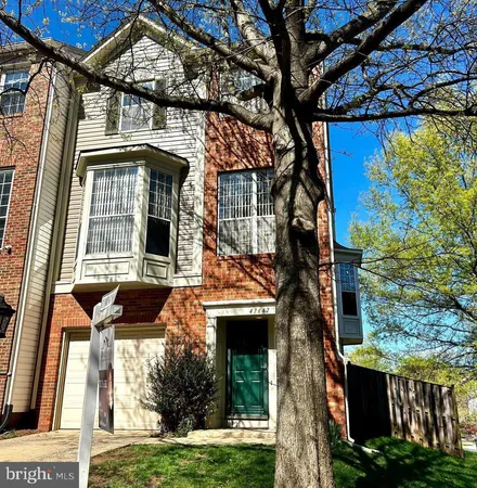 $685,000 | 47647 Sandbank Square, Sterling, VA 20165