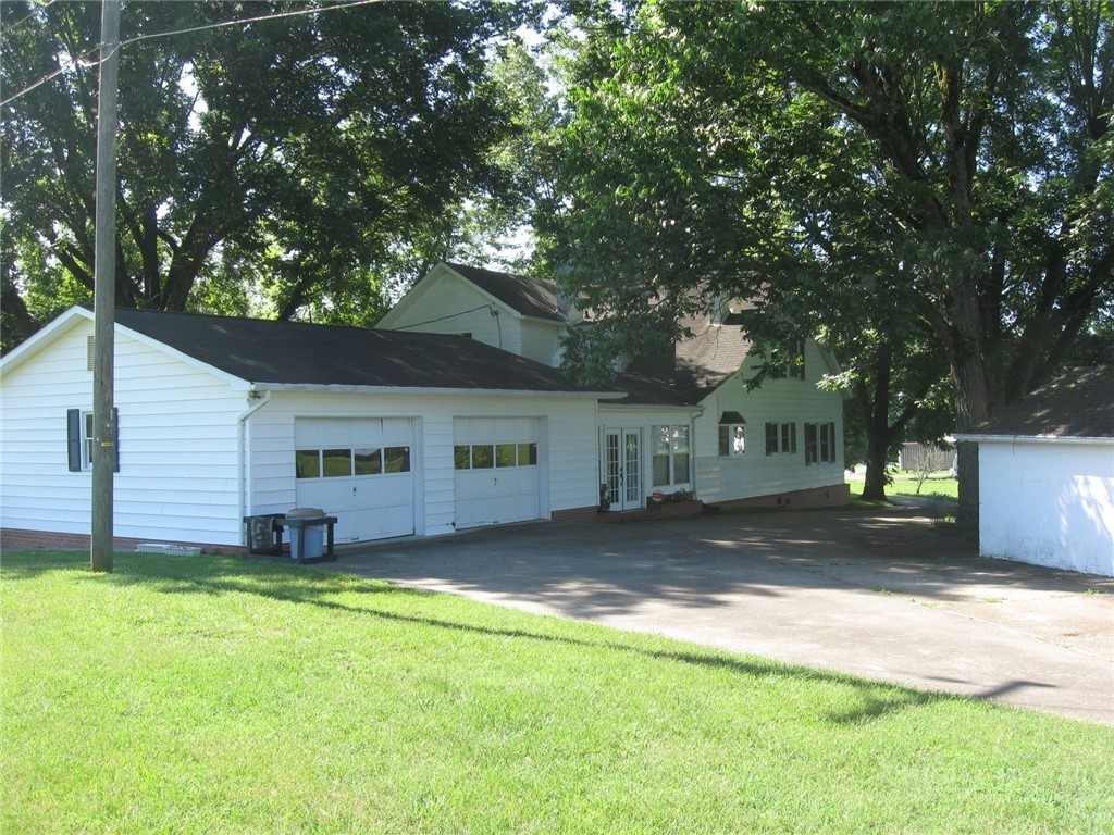 3850 Hartland Road Lenoir, NC 28645 - Photo 2 of 21 Gallery Image 2