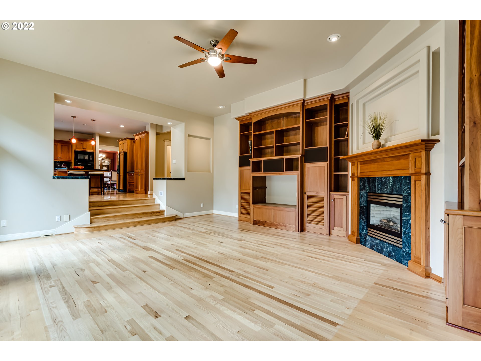 85281 Silver Crest Drive Eugene, OR 97405 - Photo 17 of 32 a view of a livingroom with a fireplace