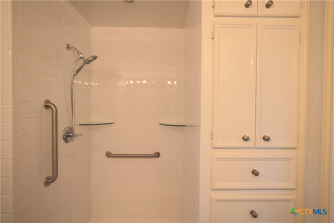 3901 Chisholm Trail, Unit 2 Salado, TX 76571 - Photo 34 of 45