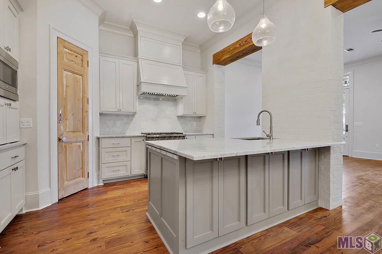 2276 Perkins Lane Baton Rouge, LA 70808 - Photo 1 of 17 Gallery Image 1