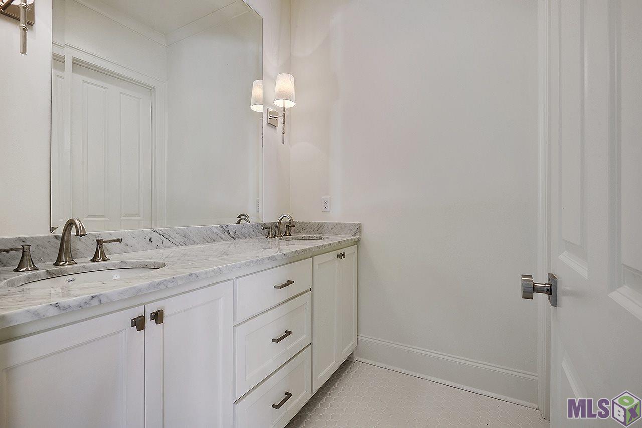 2276 Perkins Lane Baton Rouge, LA 70808 - Photo 14 of 17 Gallery Image 14