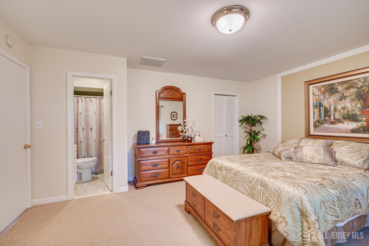 30 Walnut Street Edison, NJ 08817 - Photo 26 of 45